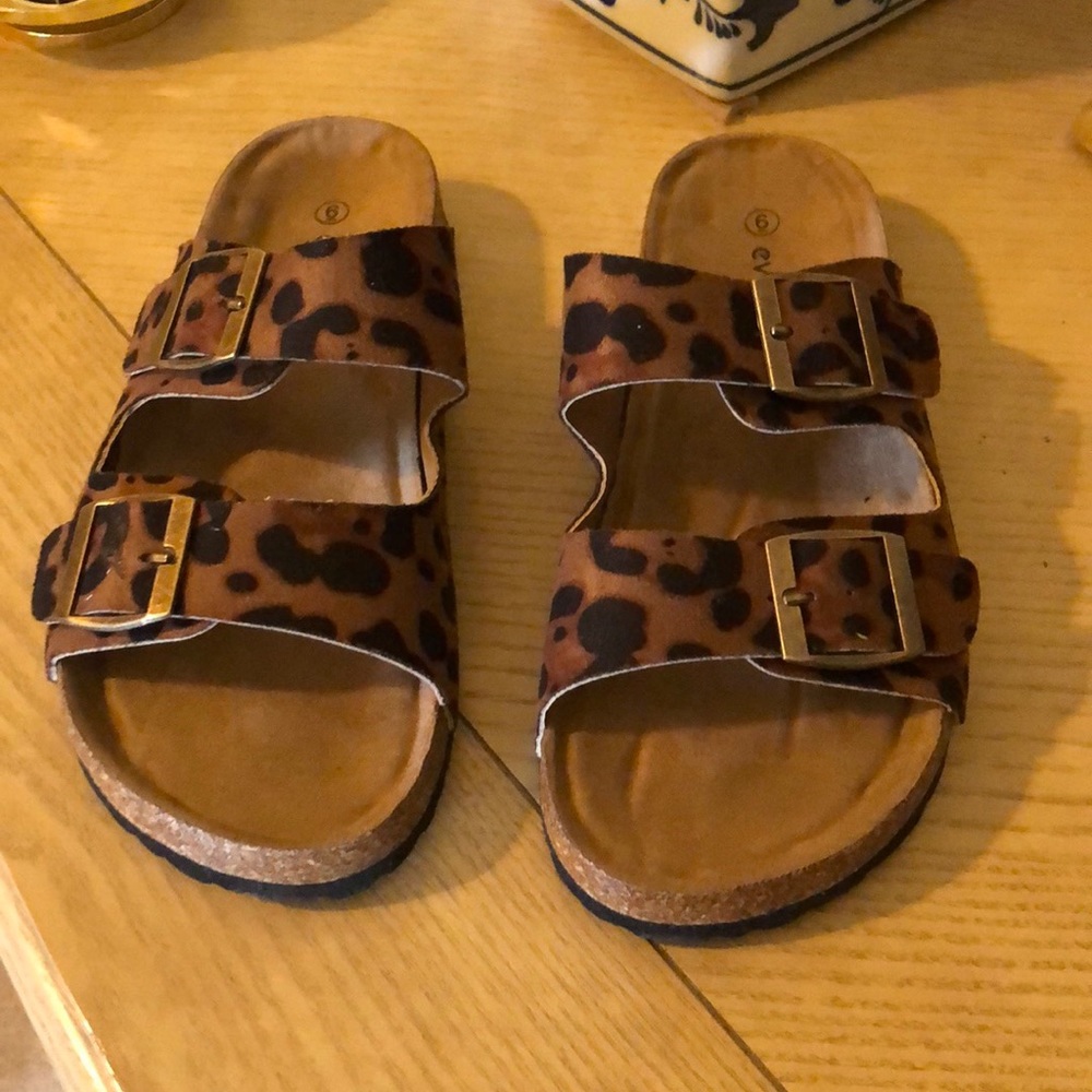Everglades Cheetah print sandals Boutique!